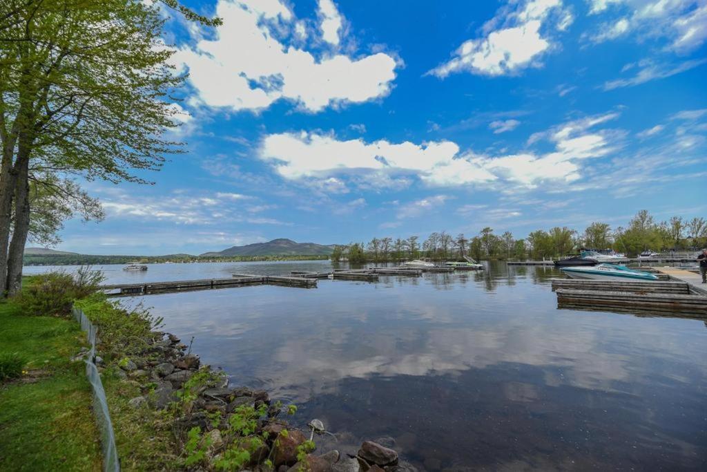 O'Berge Du Village C304 - Bord De L'Eau Magog Zewnętrze zdjęcie